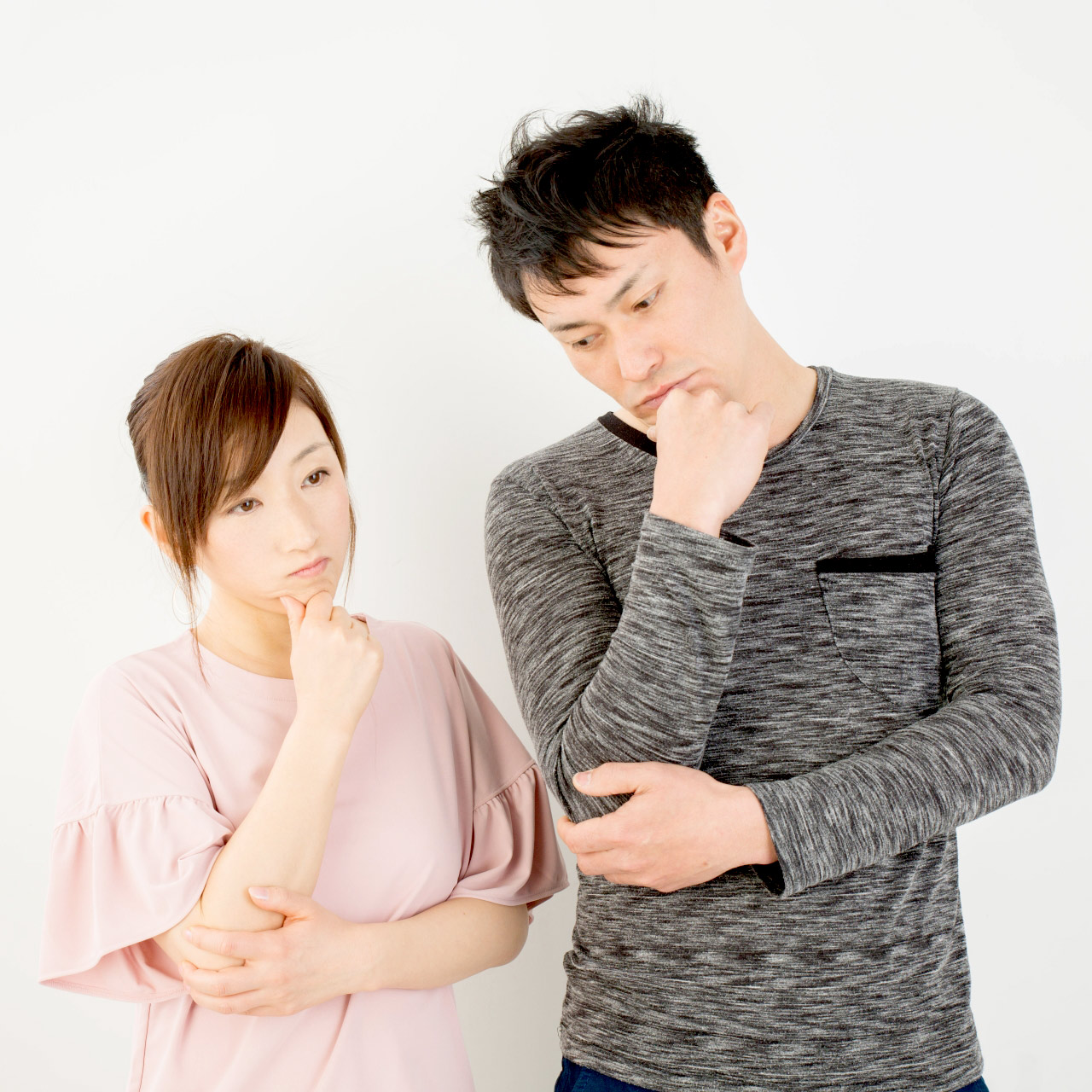 親の持ち家に悩む夫婦